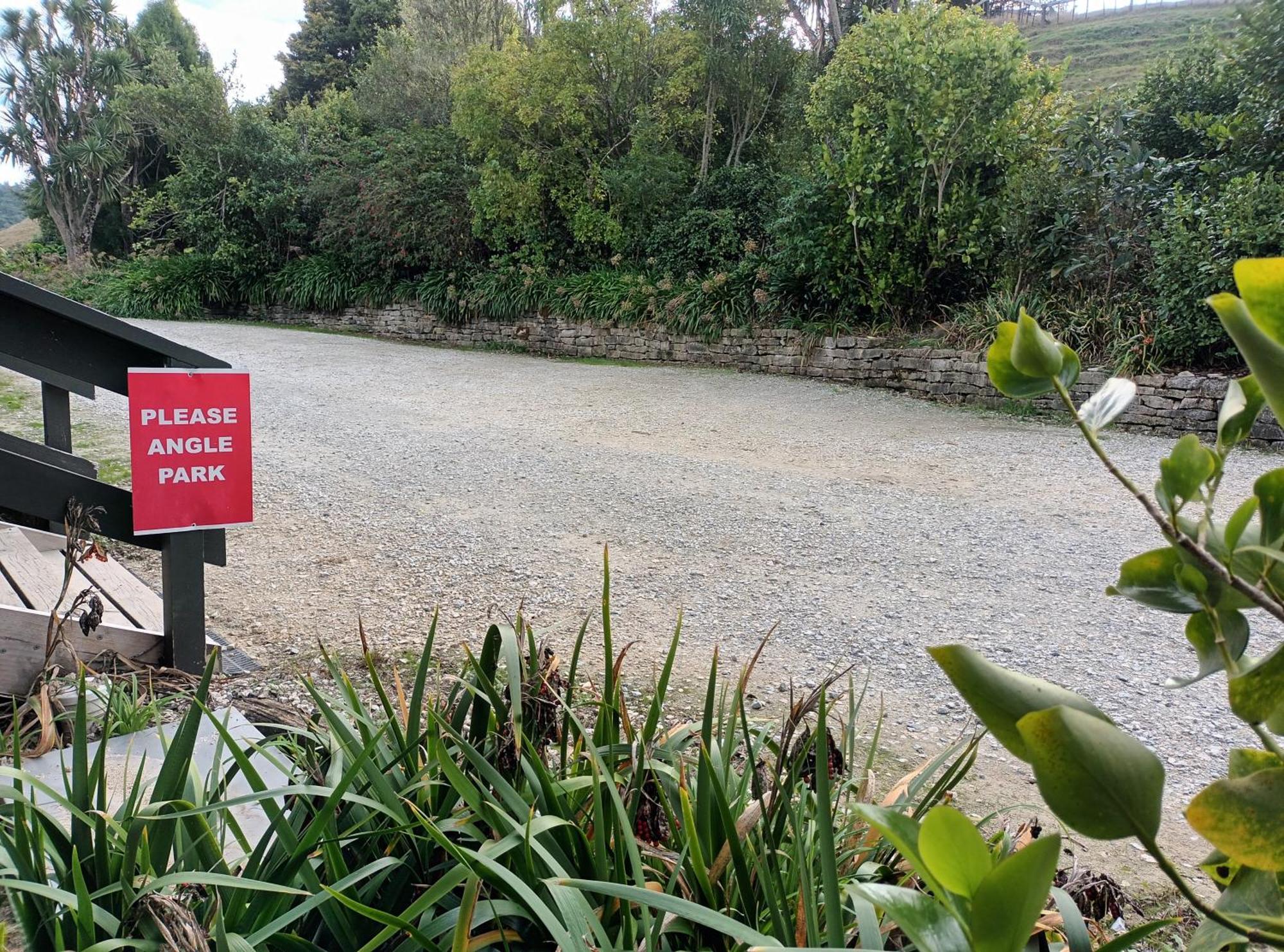 Junohall Backpackers Waitomo Caves Εξωτερικό φωτογραφία