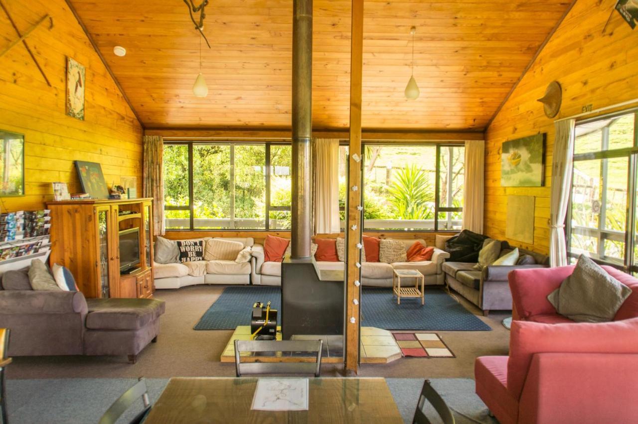 Junohall Backpackers Waitomo Caves Εξωτερικό φωτογραφία
